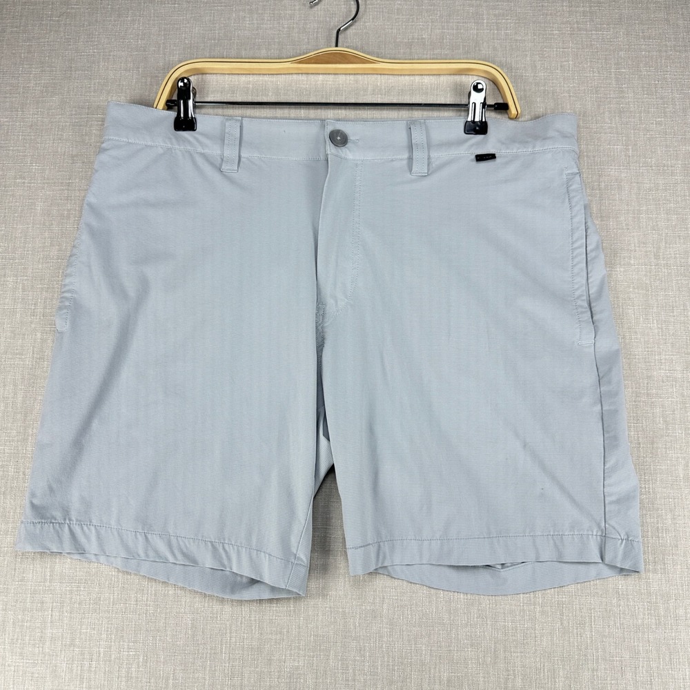 TravisMathew Shorts Mens 36 Light Grey Performance Golf Stretch Casual